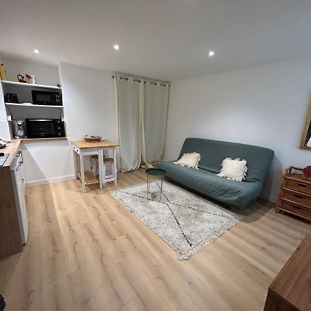 Blue Studio Cosy Et Calme Proche Du Centre Avec Tv Et Wifi La Rochelle  Kültér fotó